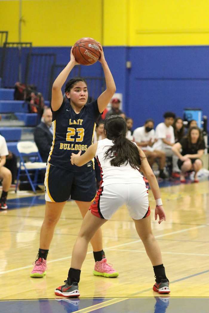 san-antonio-stevens-laredo-alexander-girls-basketball-playoffs00004